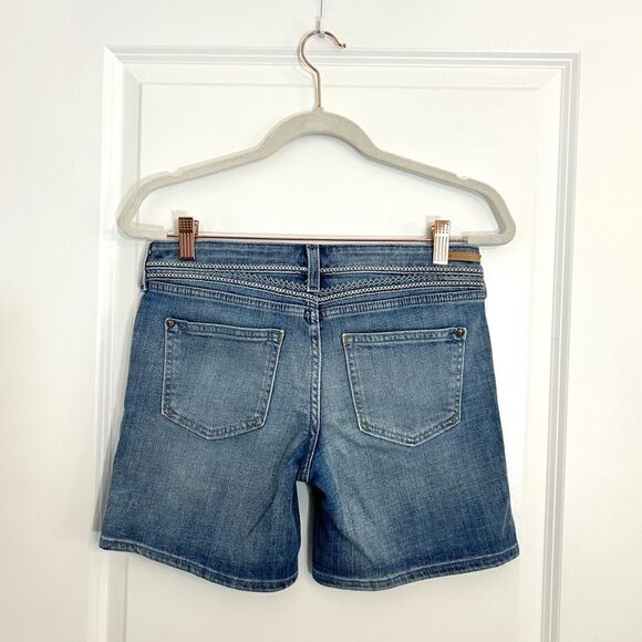 Anthropology Pilcro and the Letterpress Stet Embroidered Jean Shorts Size 26 - Picture 2 of 12